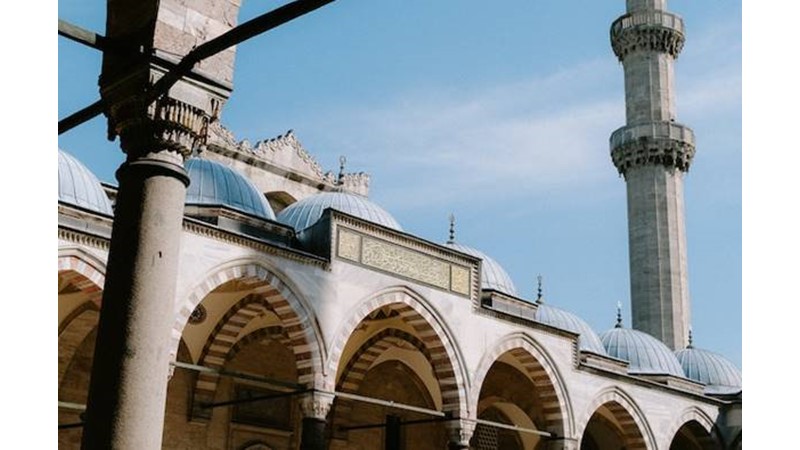 Tüm Beyliklere Karşı