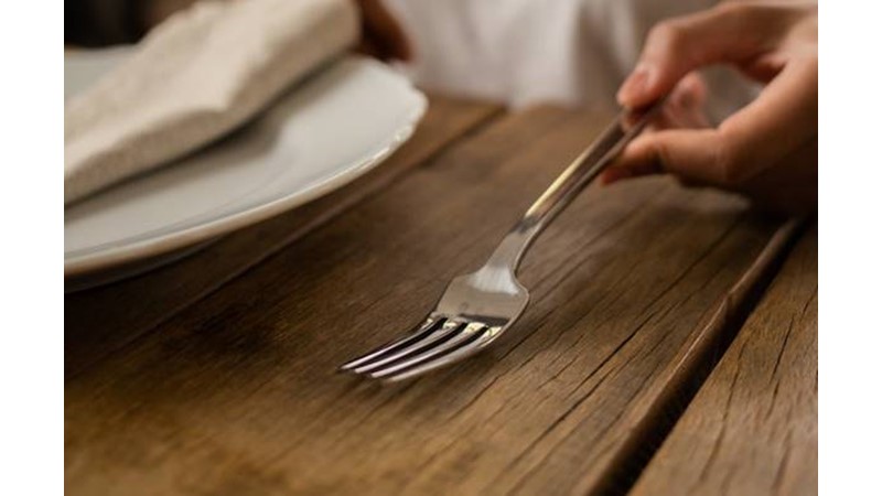 Görgü Kurallarını Bilmeyen İnsanların Verdiği Rahatsızlık – Friendz10