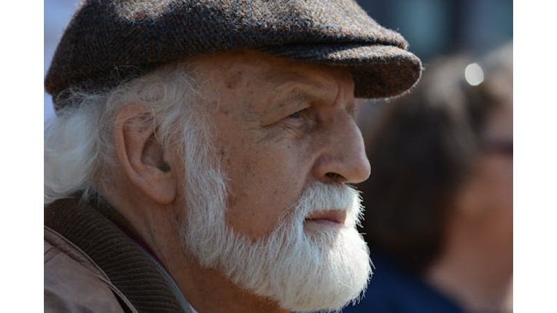 Önce Kendisi İçin