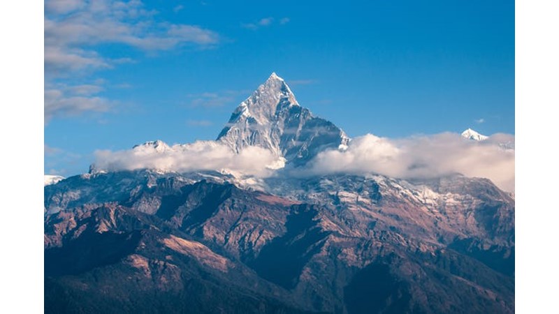 Zirve Huzurlu Olmayabilir