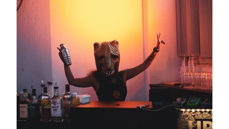 Tamamen Güdülerle Hareket Edilmesi – Friendz10