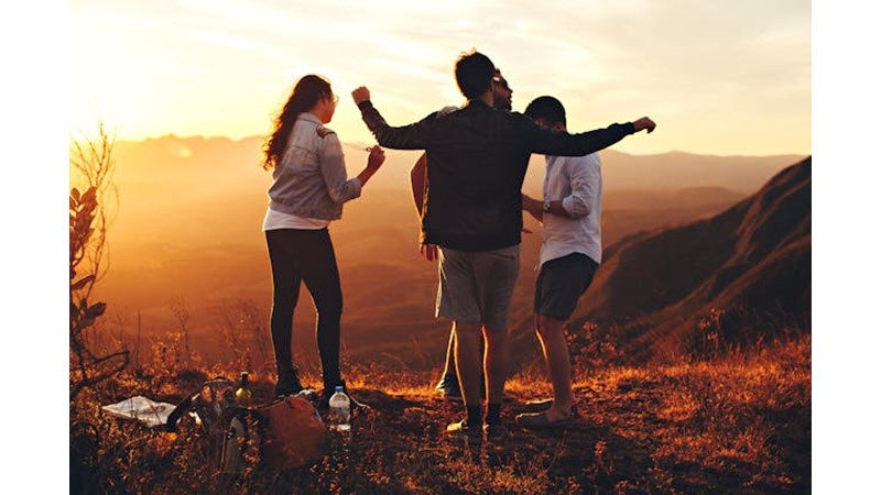 Kolay Hayatlar İnsanları Keyfe Yönlendirir - Friendz10