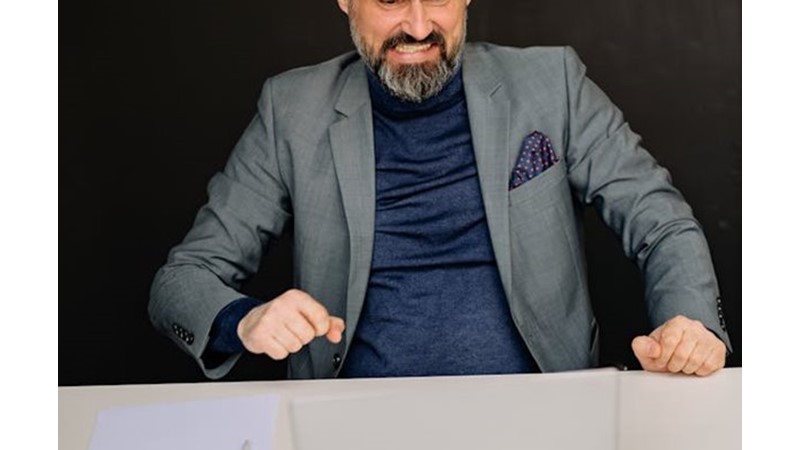 Gerginlikle Yürütülen İşler