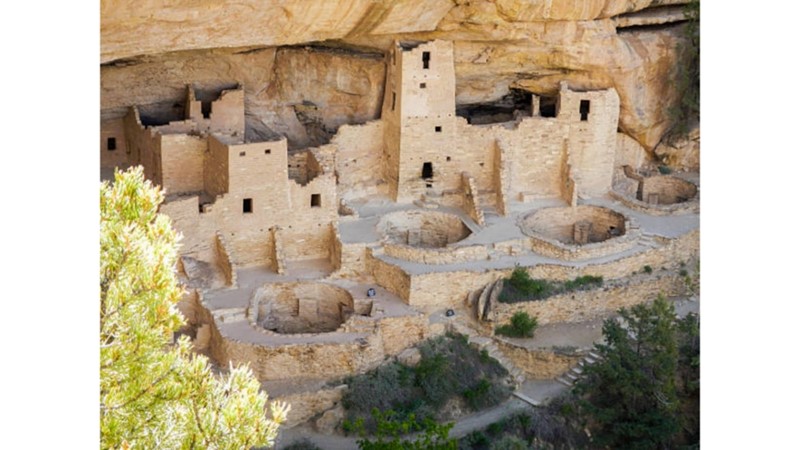A PEOPLE THAT SHOULD LOST: THE ANASAZI