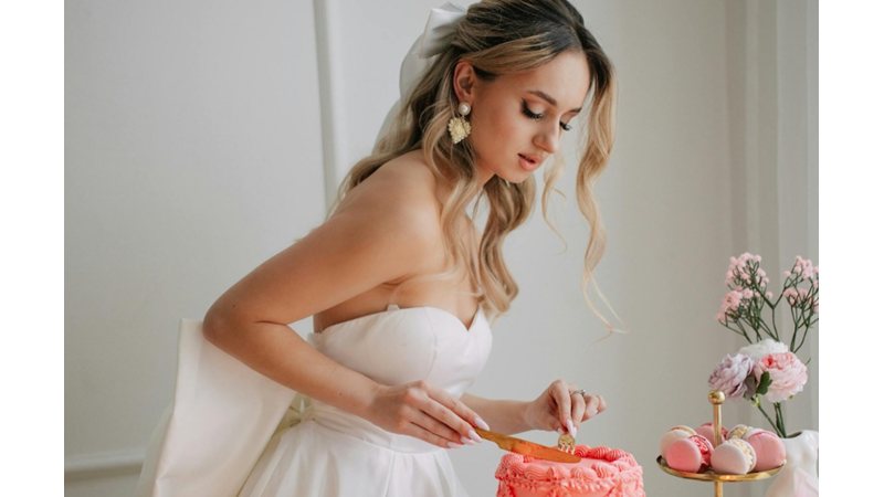 BRIDE TO BE / GELİN PARTİLERİNİZ İÇİN KOMBİN, PASTA VE DEKORASYON ÖNERİSİ İÇERİĞİMİZ İÇİN HEMEN TIKLAYIN!