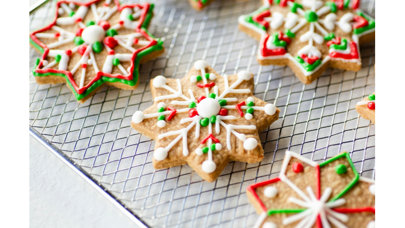 SANKİ BİZ YILBAŞINI DEĞİL DE YIL SONUNU KUTLUYOR GİBİYİZ: 1 OCAK’TA DA YENİ YILIN İLK GÜNÜNÜ KUTLAMAMIZ GEREKMİYOR MU?