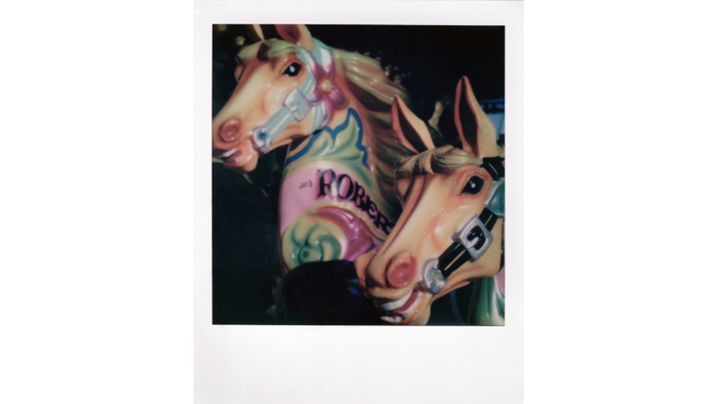 BEN ÇOCUKLUĞUMUZUN BİR PARÇASI OLAN NESNELERİN KORKU FİLMLERİNE KONU EDİLMESİNİ SEVMİYORUM ÇÜNKÜ ETKİLENİYORUM