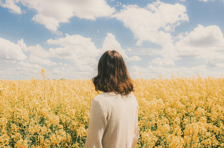 BU SOĞUK VE KARANLIK KIŞ GÜNLERİNİN ORTASINDA İLKBAHARI NE KADAR ÖZLEDİĞİMİ FARK ETTİM