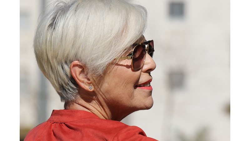 Saçlarımız Niçin Beyazlaşıyor?