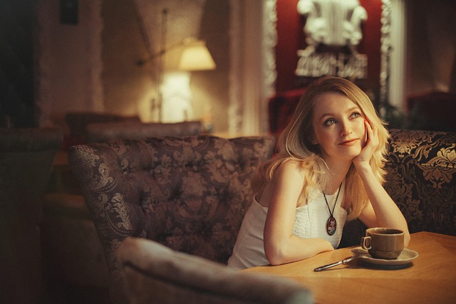 Kalıplara Sokulan İnsanlar